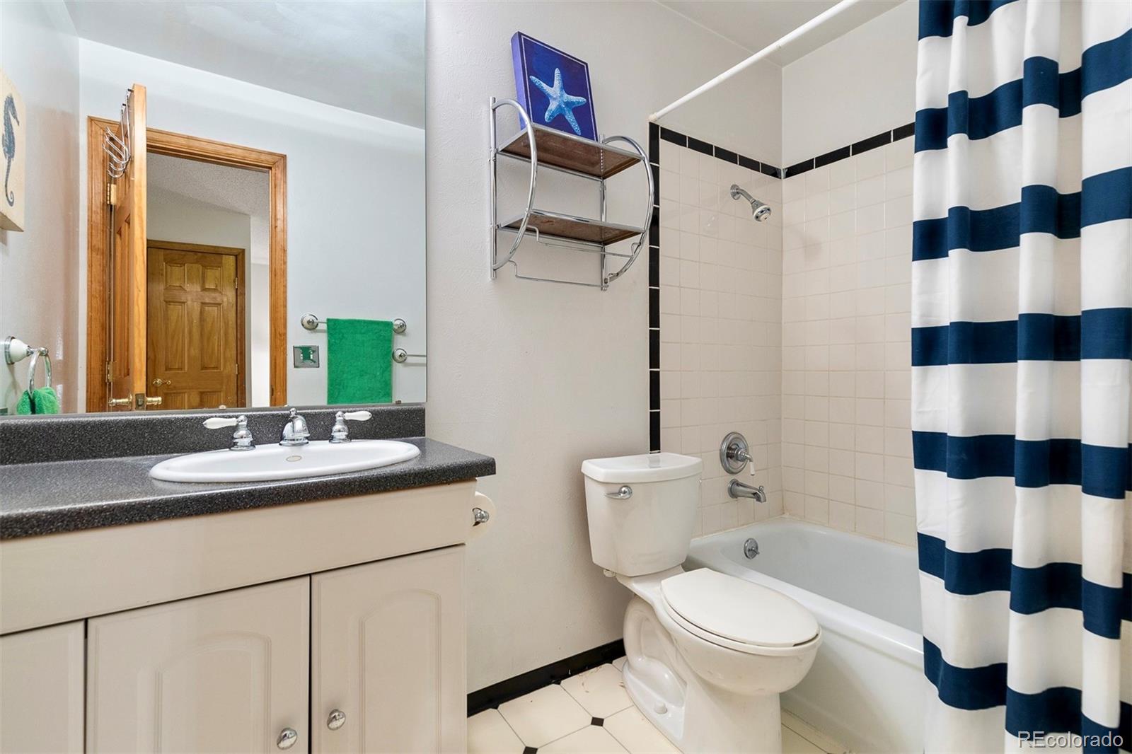 MLS Image #18 for 2650 s vaughn way,aurora, Colorado