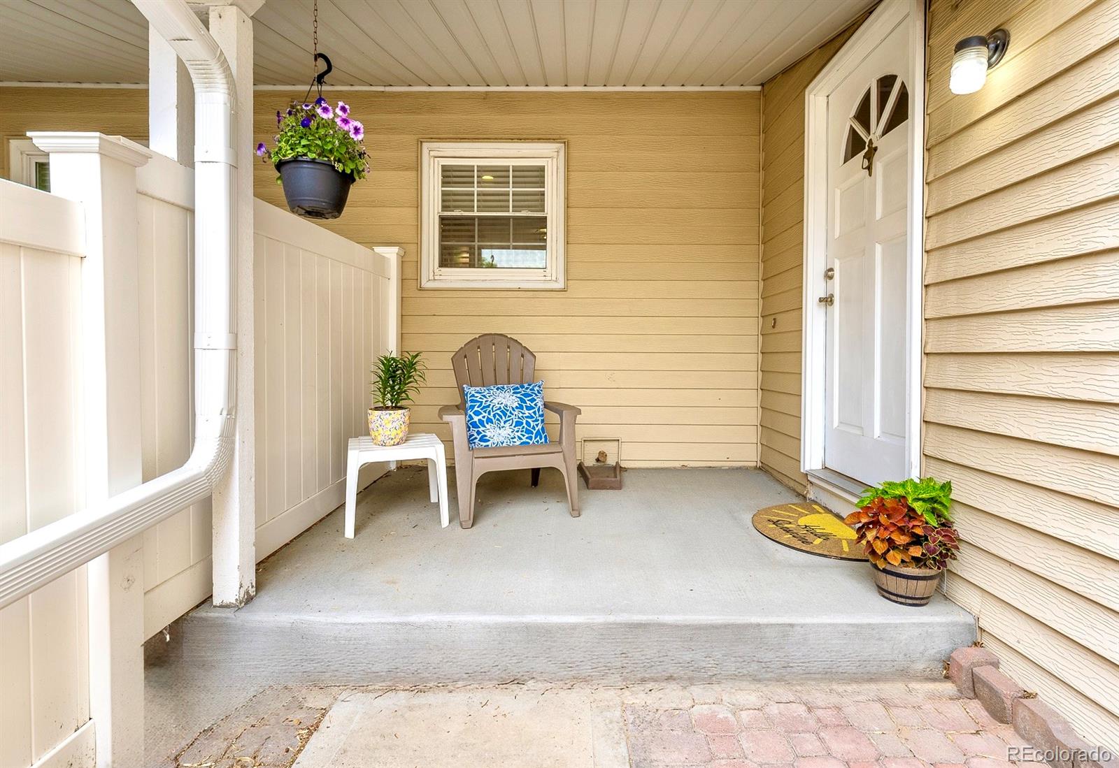 MLS Image #3 for 2650 s vaughn way,aurora, Colorado