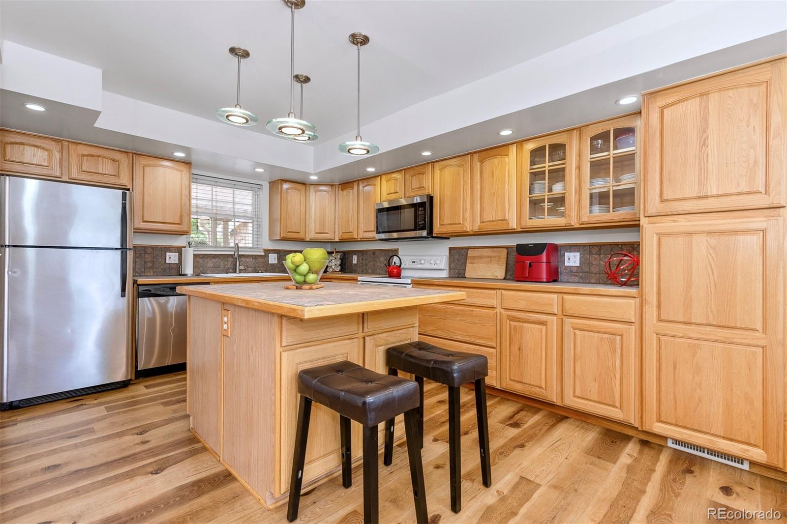 MLS Image #4 for 2650 s vaughn way,aurora, Colorado