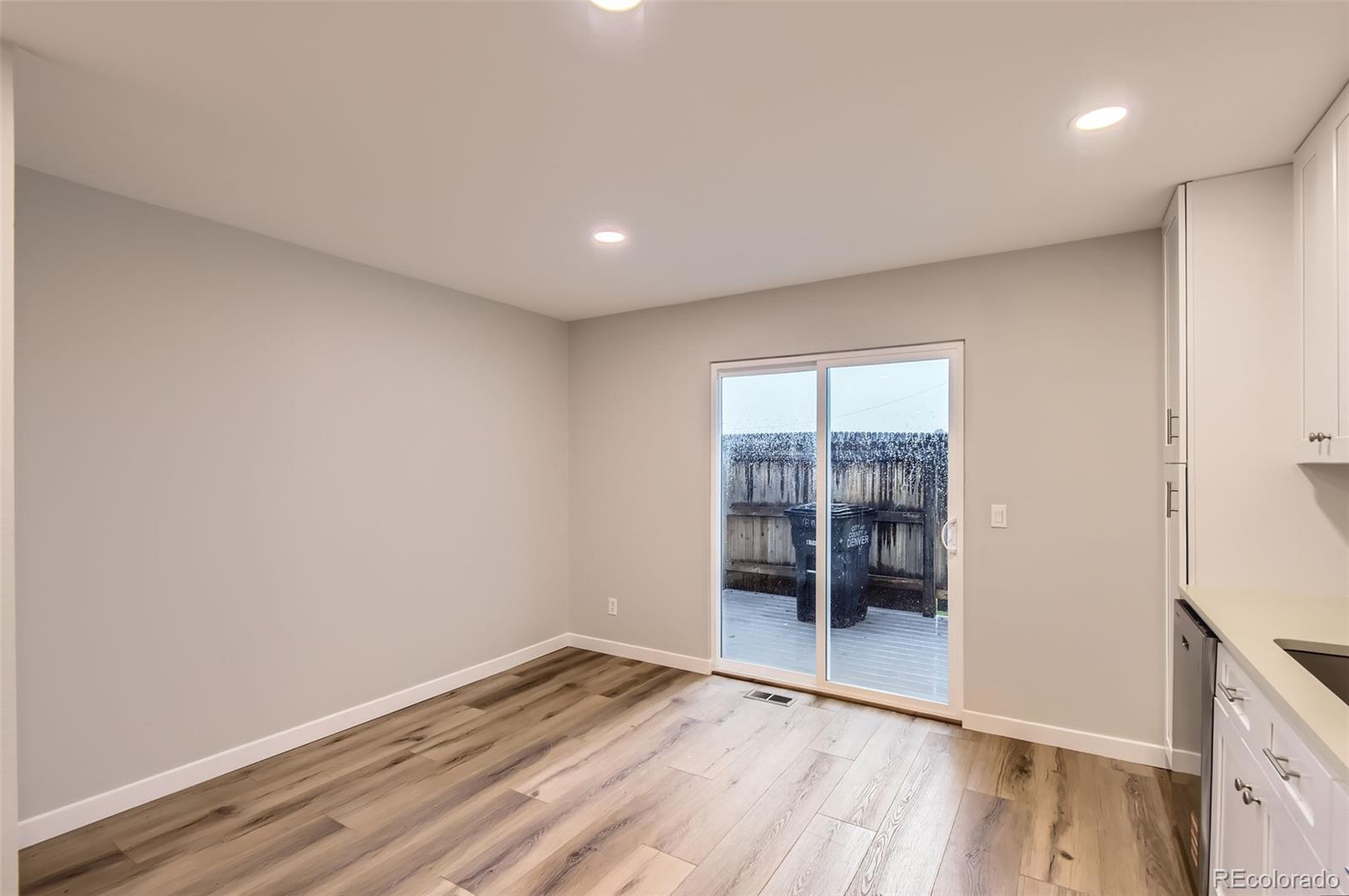 MLS Image #11 for 1811 s quebec way,denver, Colorado