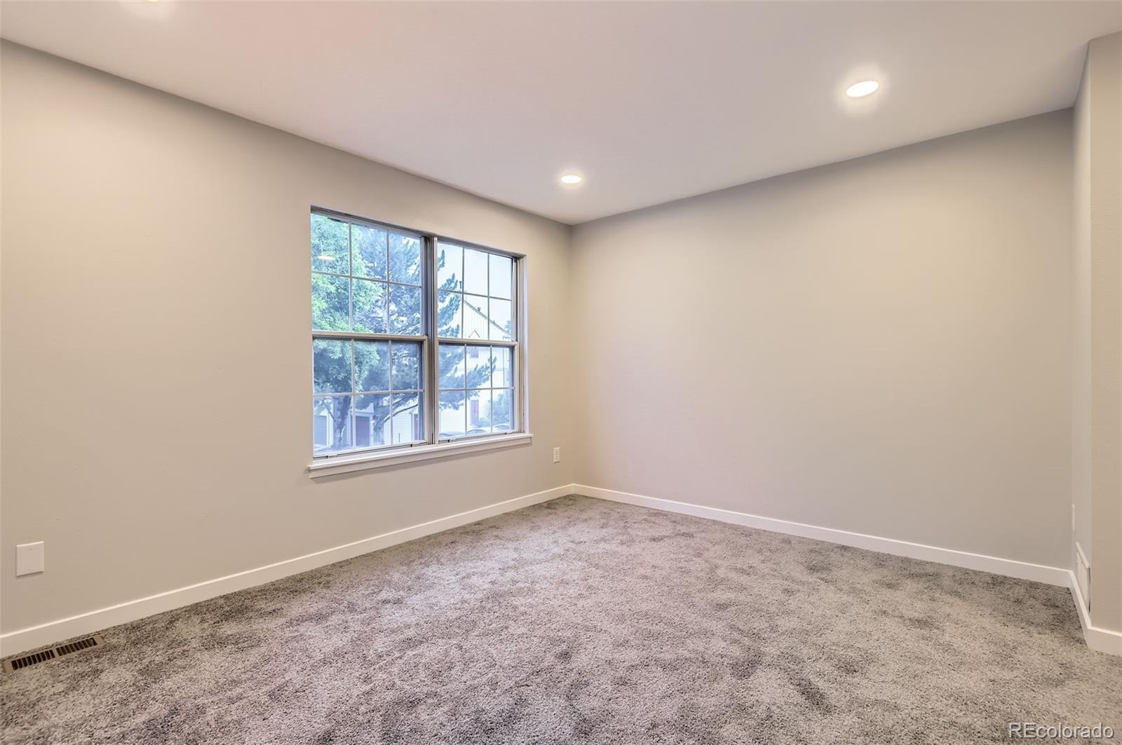 MLS Image #23 for 1811 s quebec way,denver, Colorado