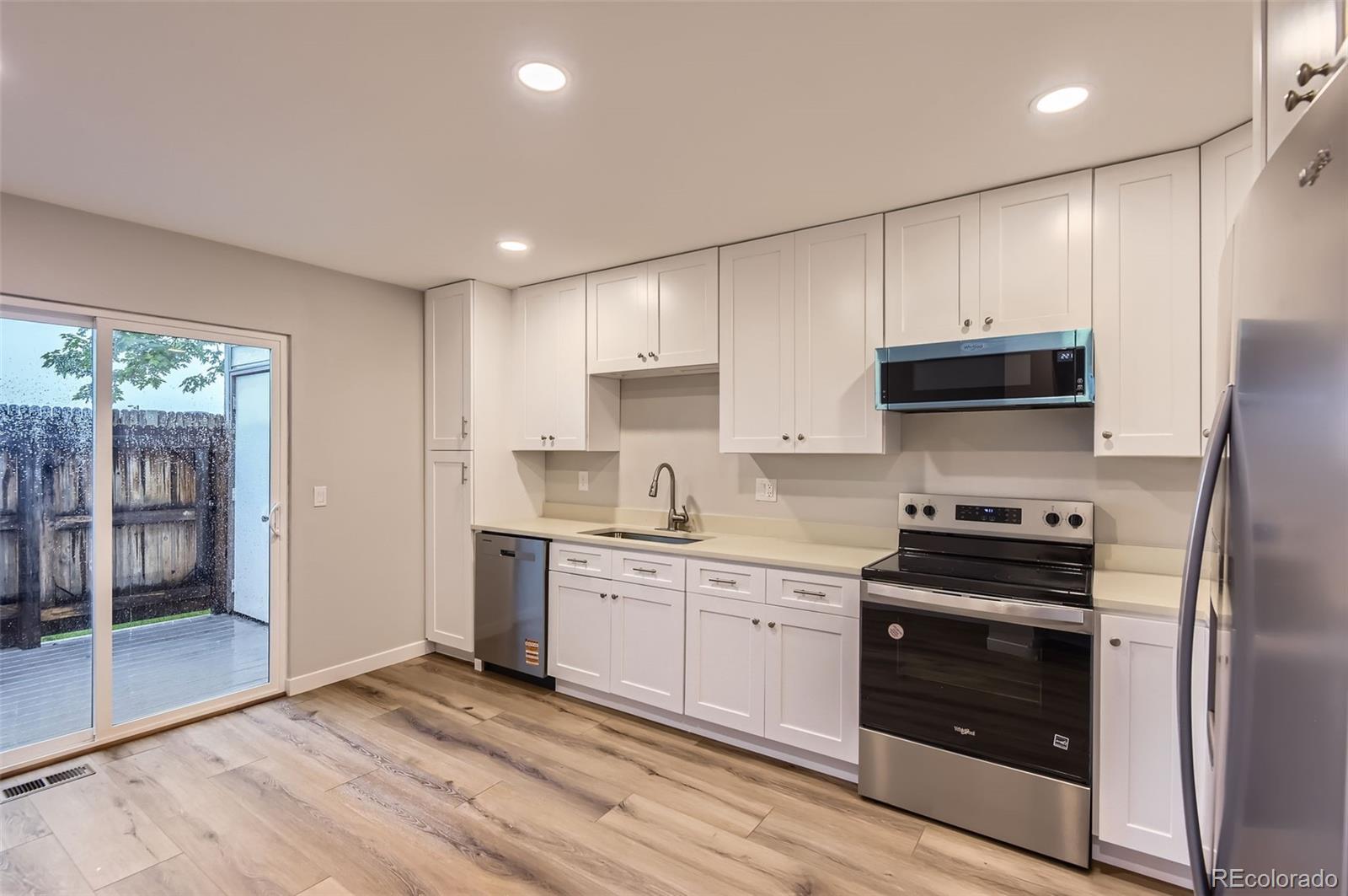 MLS Image #8 for 1811 s quebec way,denver, Colorado
