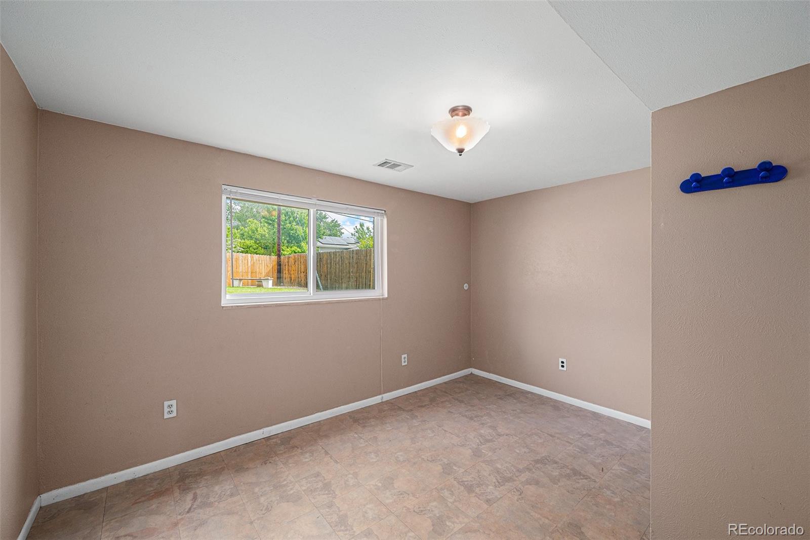 MLS Image #16 for 6413 w 76th avenue,arvada, Colorado