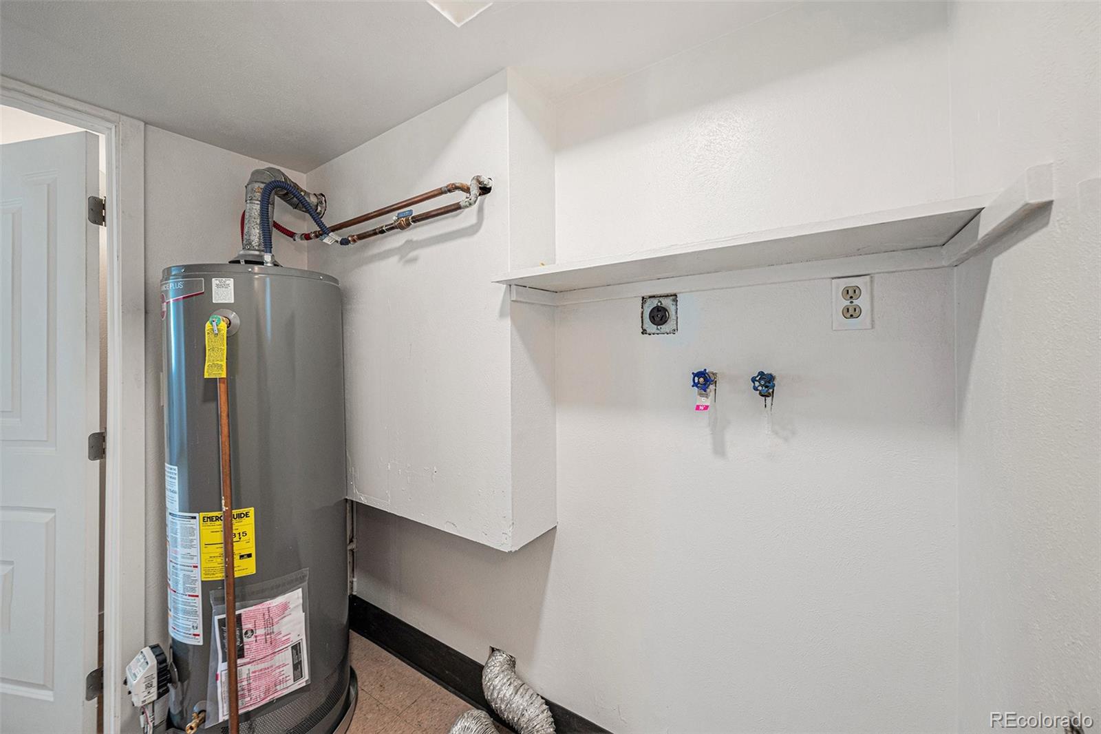 MLS Image #19 for 6413 w 76th avenue,arvada, Colorado