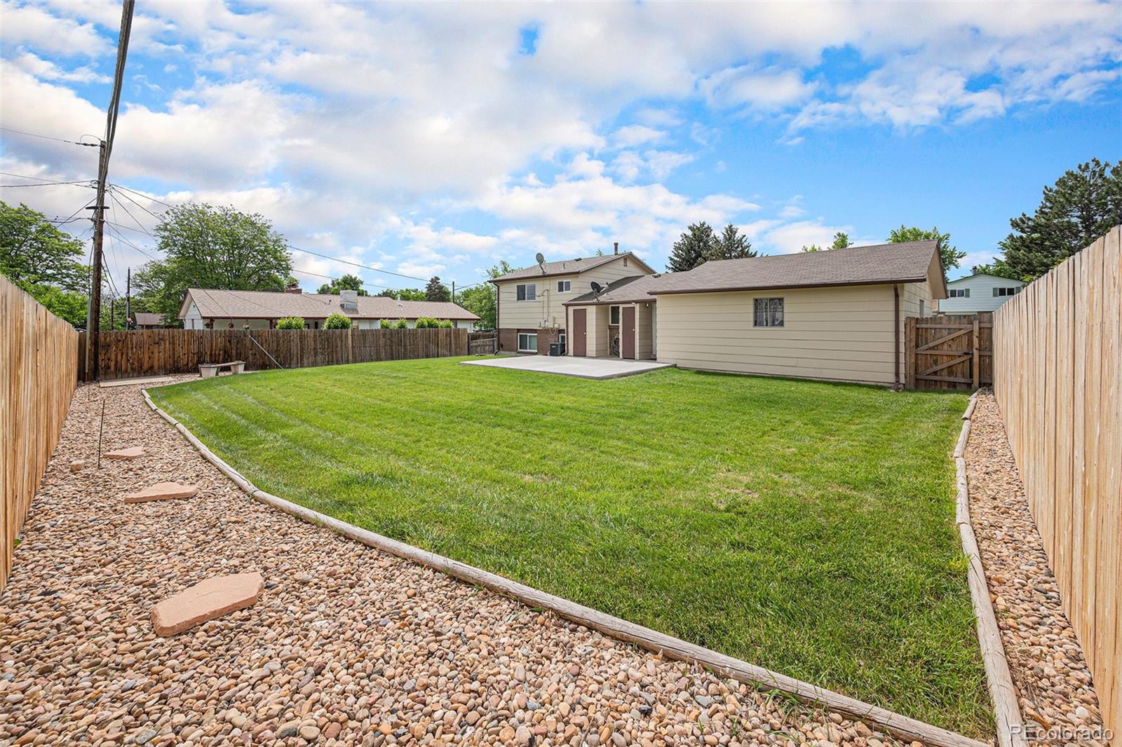 MLS Image #23 for 6413 w 76th avenue,arvada, Colorado