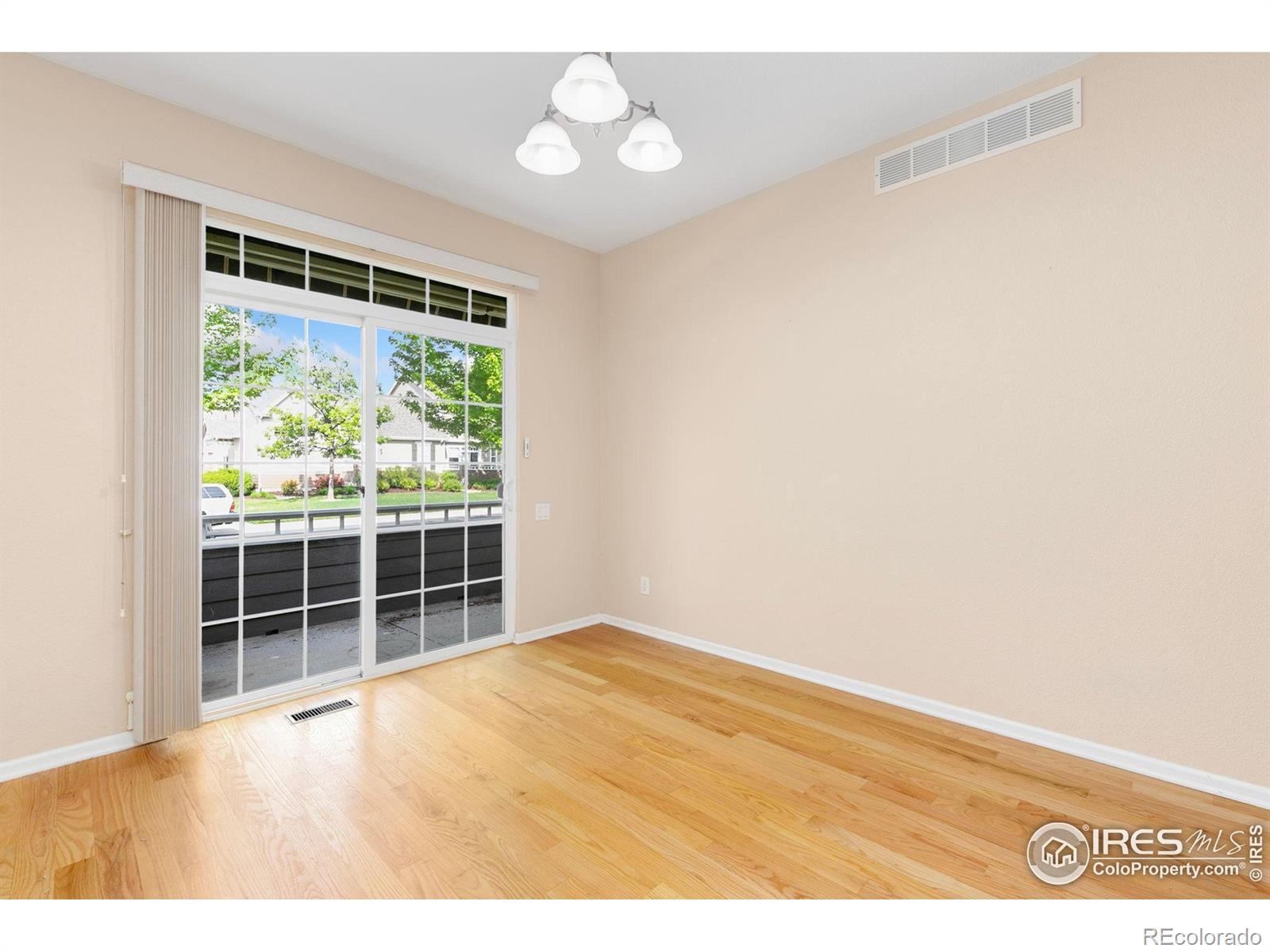 MLS Image #4 for 3180  springfield drive,loveland, Colorado