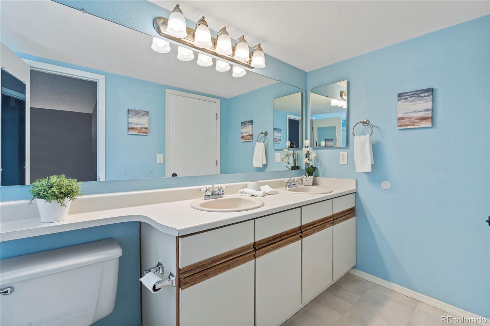 MLS Image #22 for 19937 e loyola place,aurora, Colorado