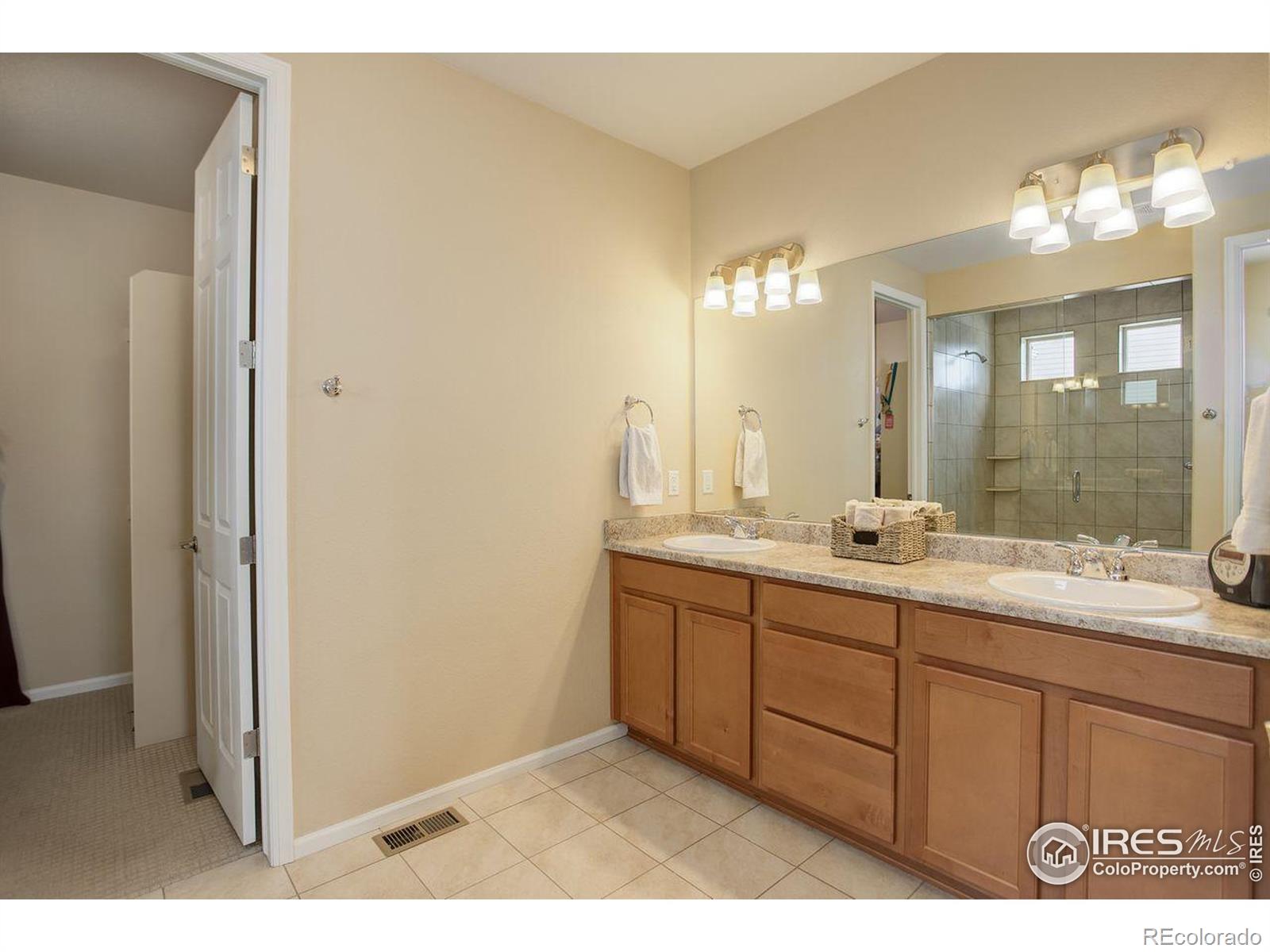 MLS Image #15 for 1060  arrowhead court,erie, Colorado