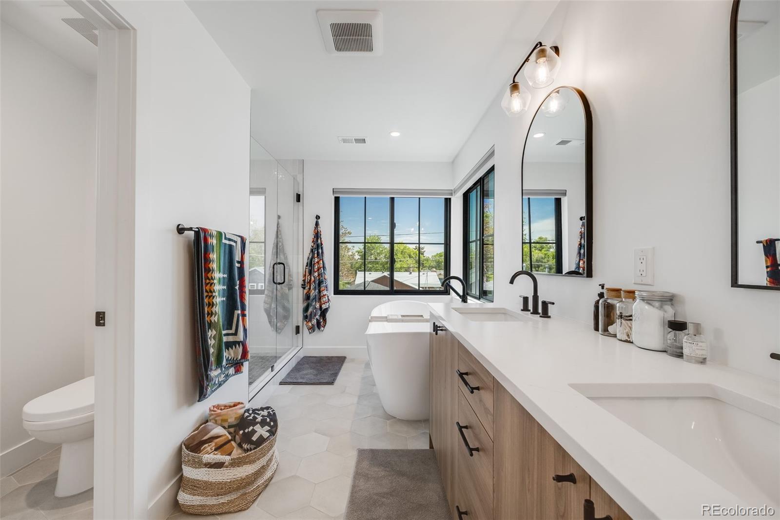 MLS Image #24 for 2540  jay street,edgewater, Colorado