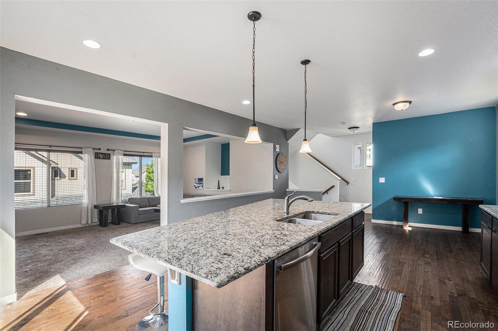 MLS Image #7 for 20031  elgin drive,denver, Colorado