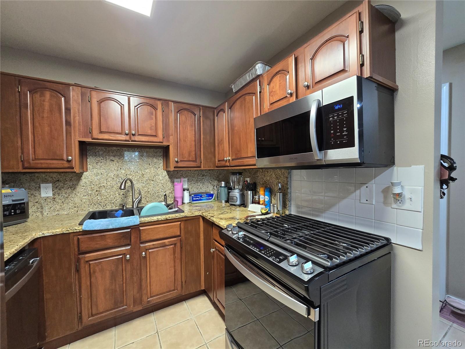 MLS Image #6 for 2311  balsam avenue,greeley, Colorado