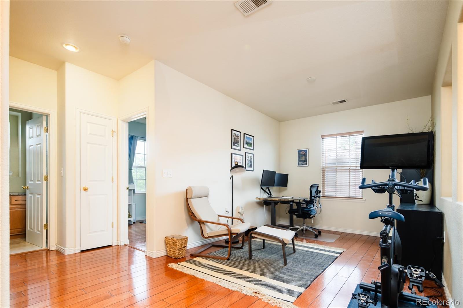 MLS Image #14 for 7777 e 23rd avenue,denver, Colorado