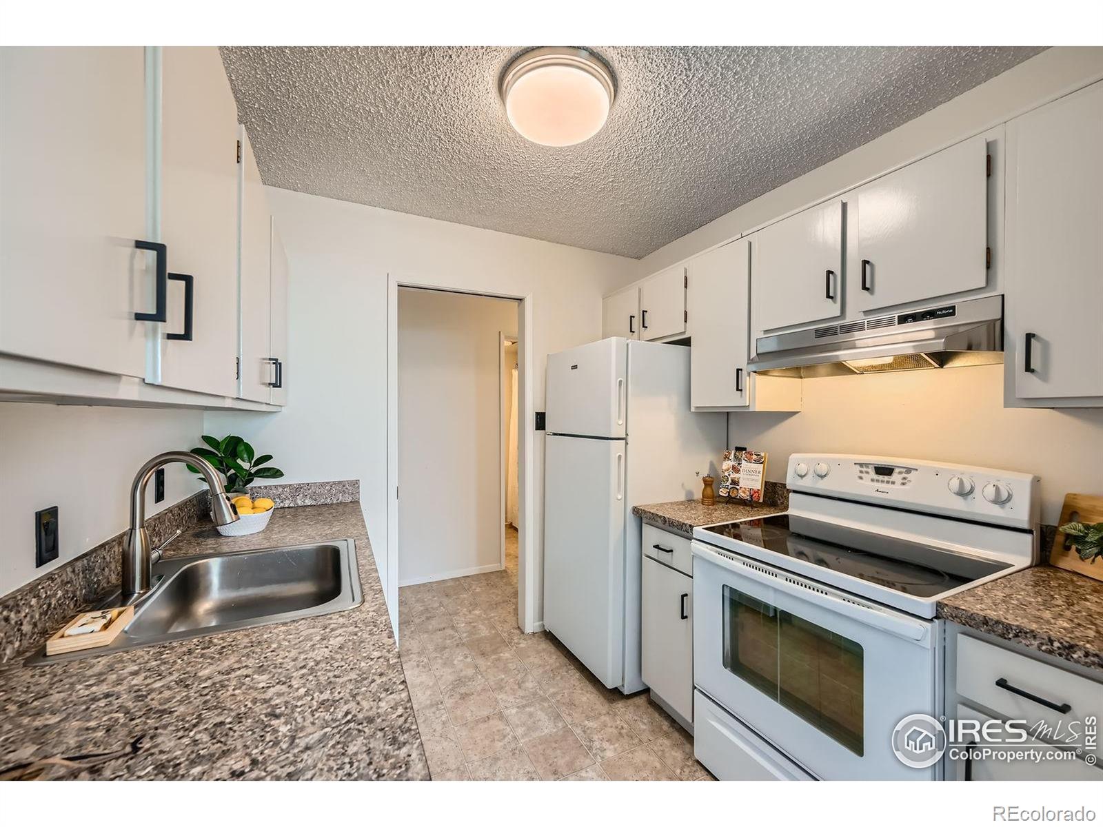 MLS Image #7 for 850  20th street,boulder, Colorado