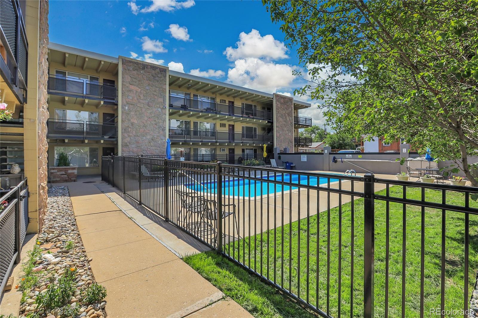 MLS Image #19 for 250 n pearl street,denver, Colorado