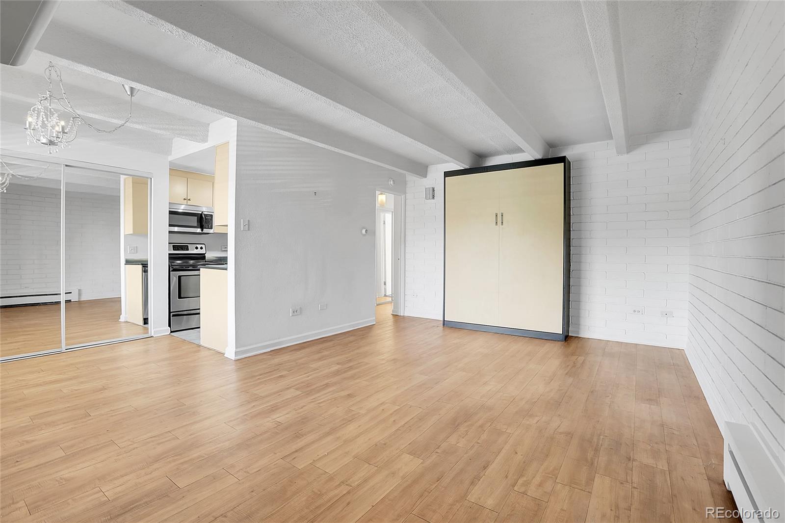 MLS Image #2 for 250 n pearl street,denver, Colorado