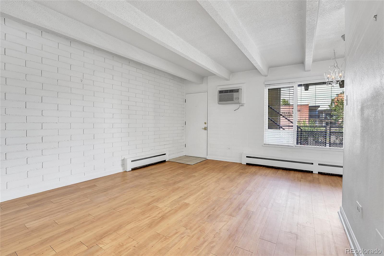 MLS Image #5 for 250 n pearl street,denver, Colorado