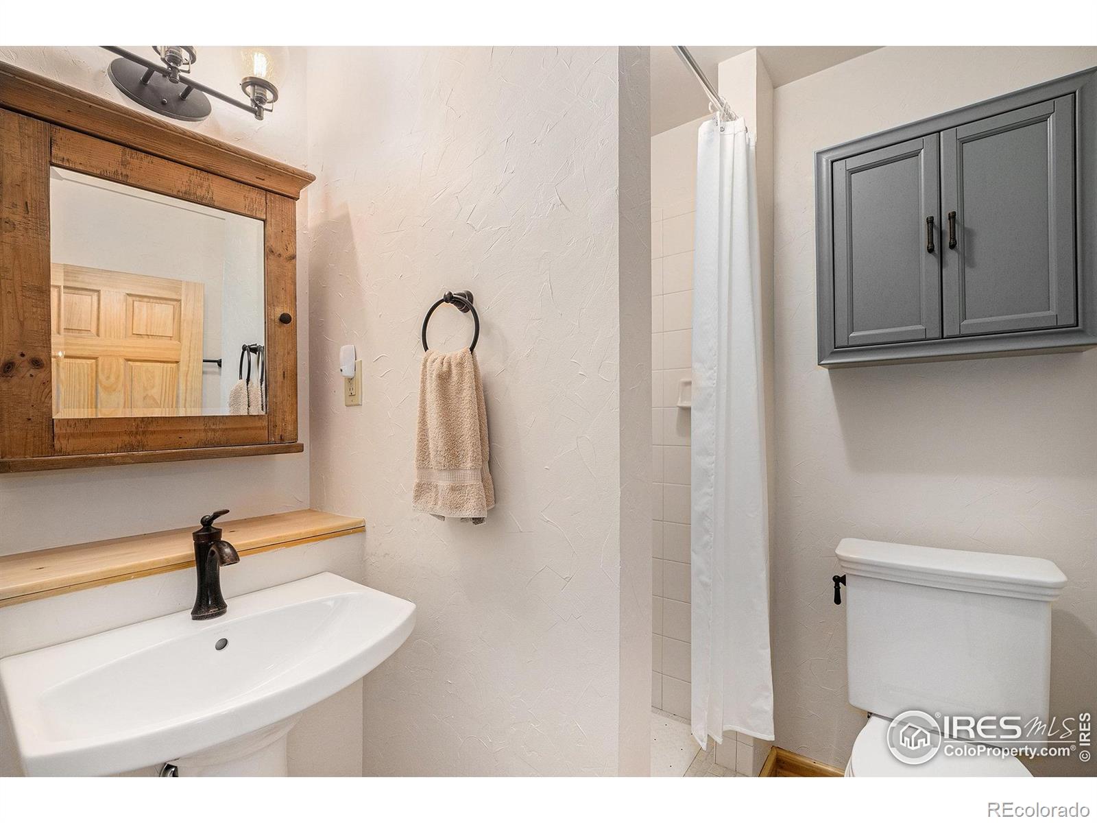 MLS Image #13 for 1250 s saint vrain avenue,estes park, Colorado