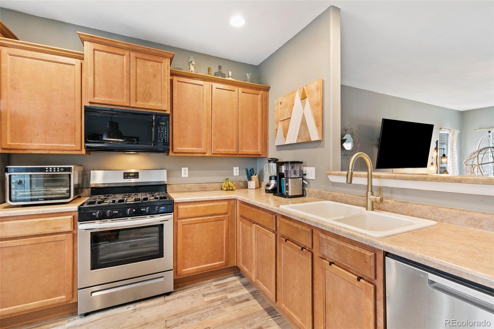 MLS Image #16 for 997  burning bush point,monument, Colorado