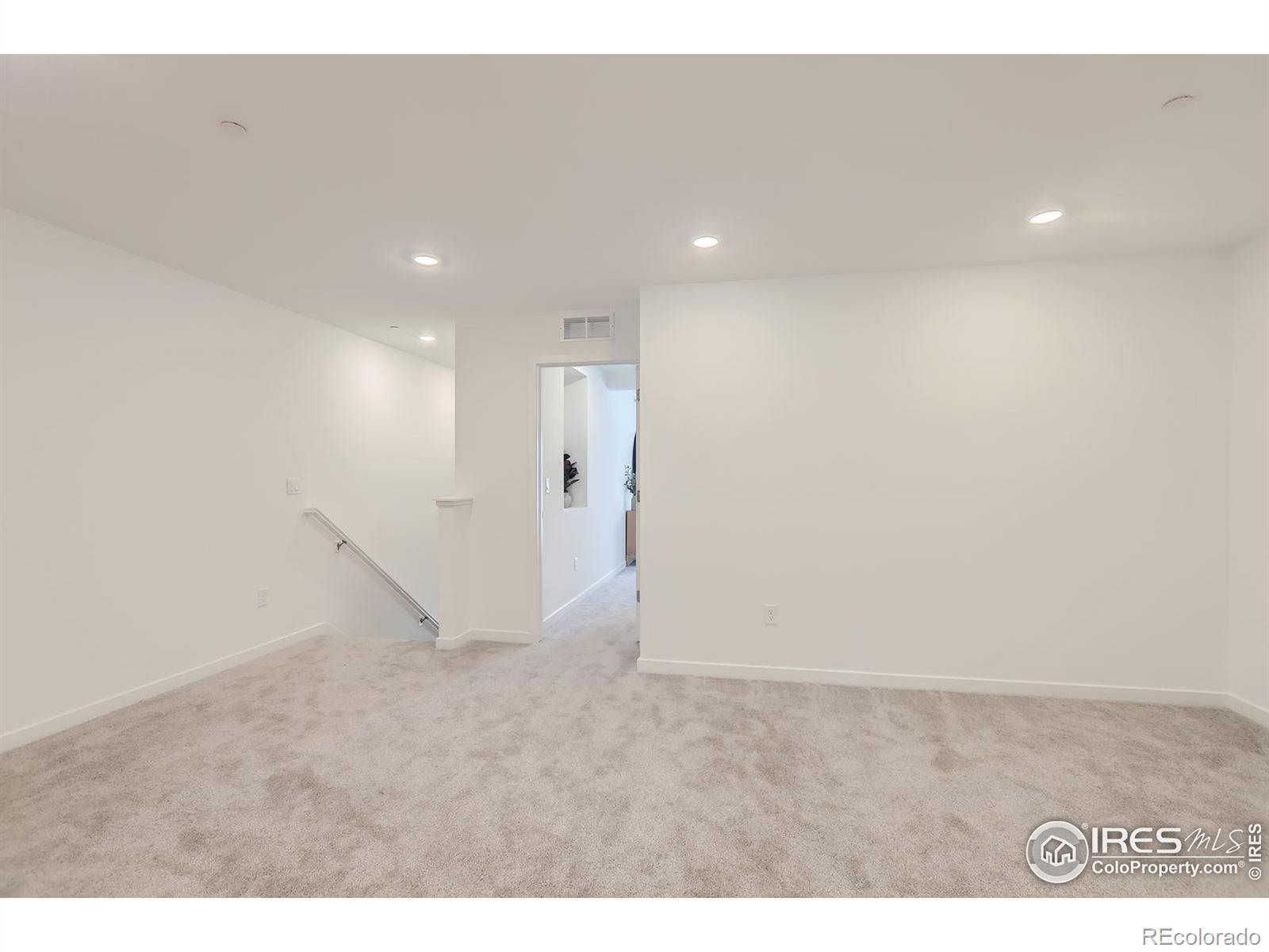 MLS Image #21 for 2738  bear springs circle,longmont, Colorado