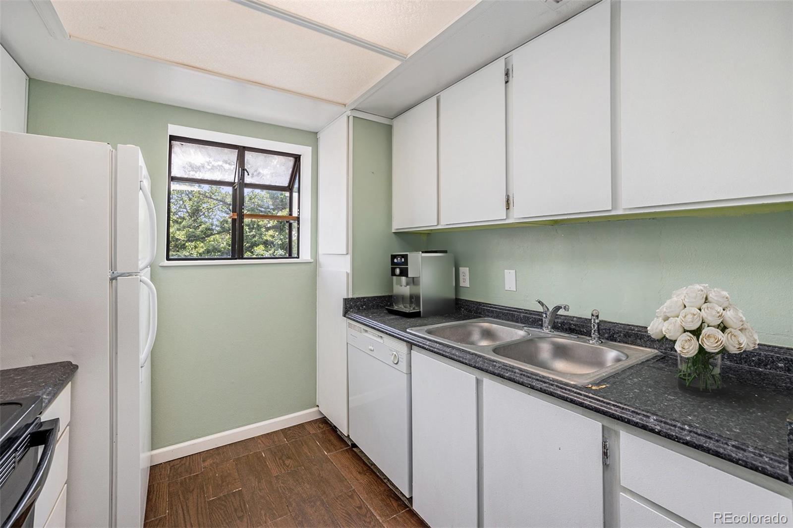 MLS Image #3 for 4681 s decatur street,englewood, Colorado