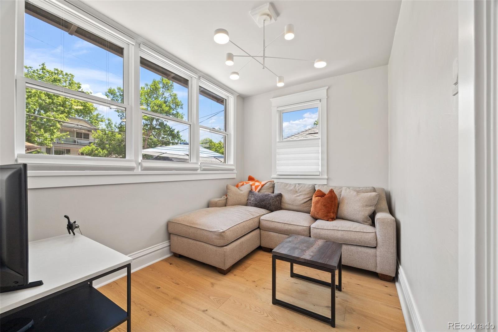MLS Image #14 for 400 s gilpin street,denver, Colorado