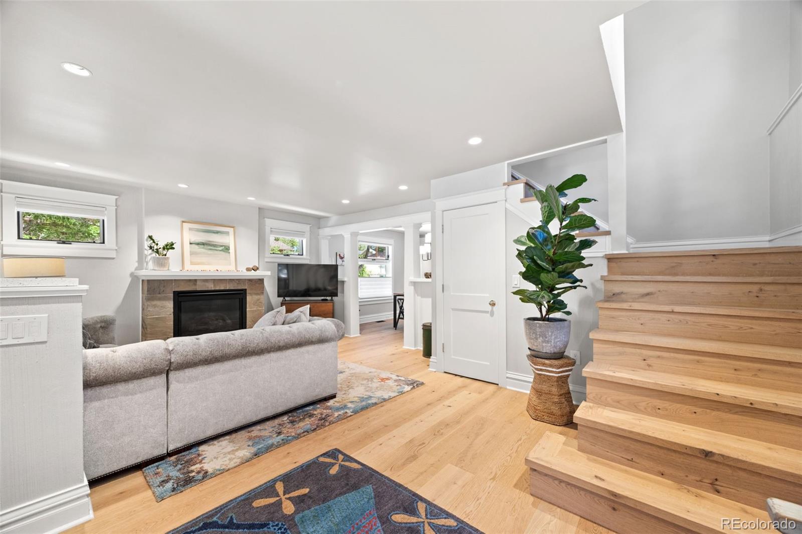 MLS Image #5 for 400 s gilpin street,denver, Colorado