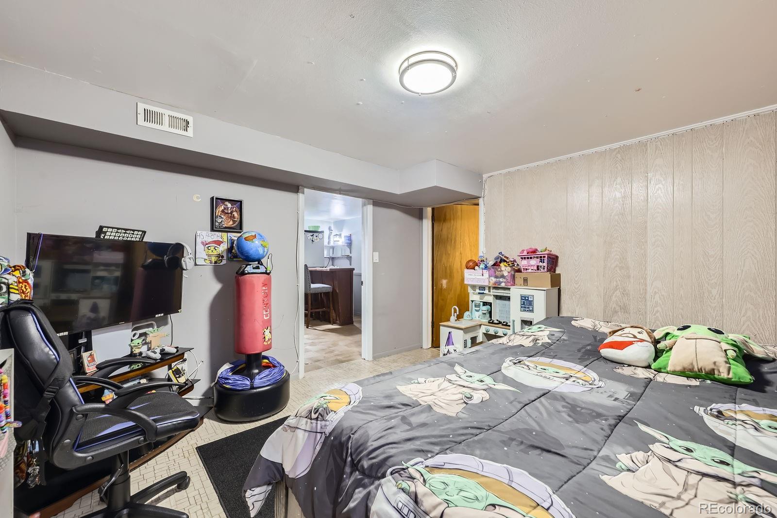 MLS Image #18 for 2560  westchester drive,denver, Colorado