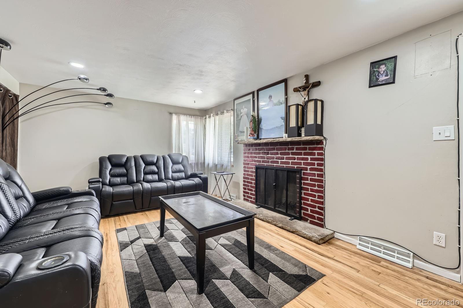 MLS Image #5 for 2560  westchester drive,denver, Colorado