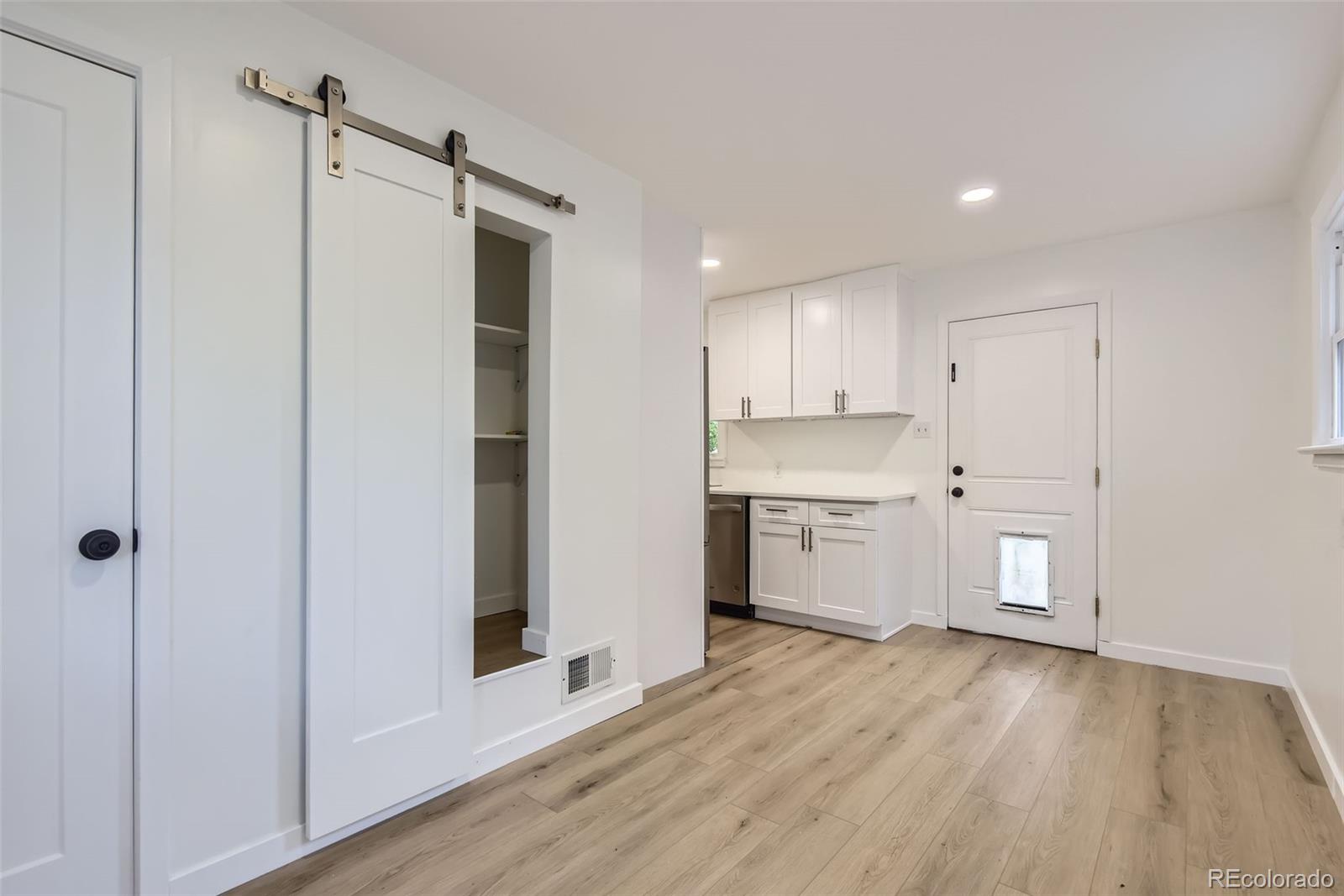 MLS Image #16 for 5090  tejon street,denver, Colorado