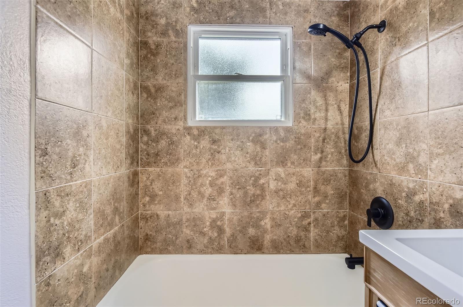 MLS Image #18 for 5090  tejon street,denver, Colorado