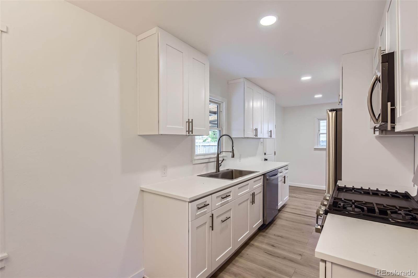 MLS Image #3 for 5090  tejon street,denver, Colorado