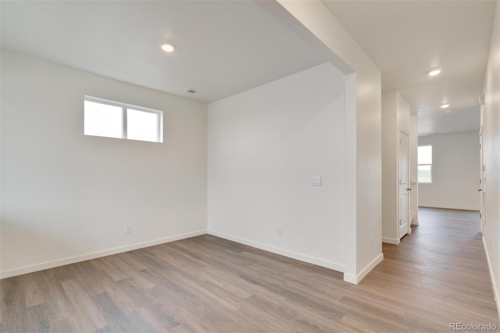 MLS Image #13 for 1639  pinnacle avenue,lochbuie, Colorado