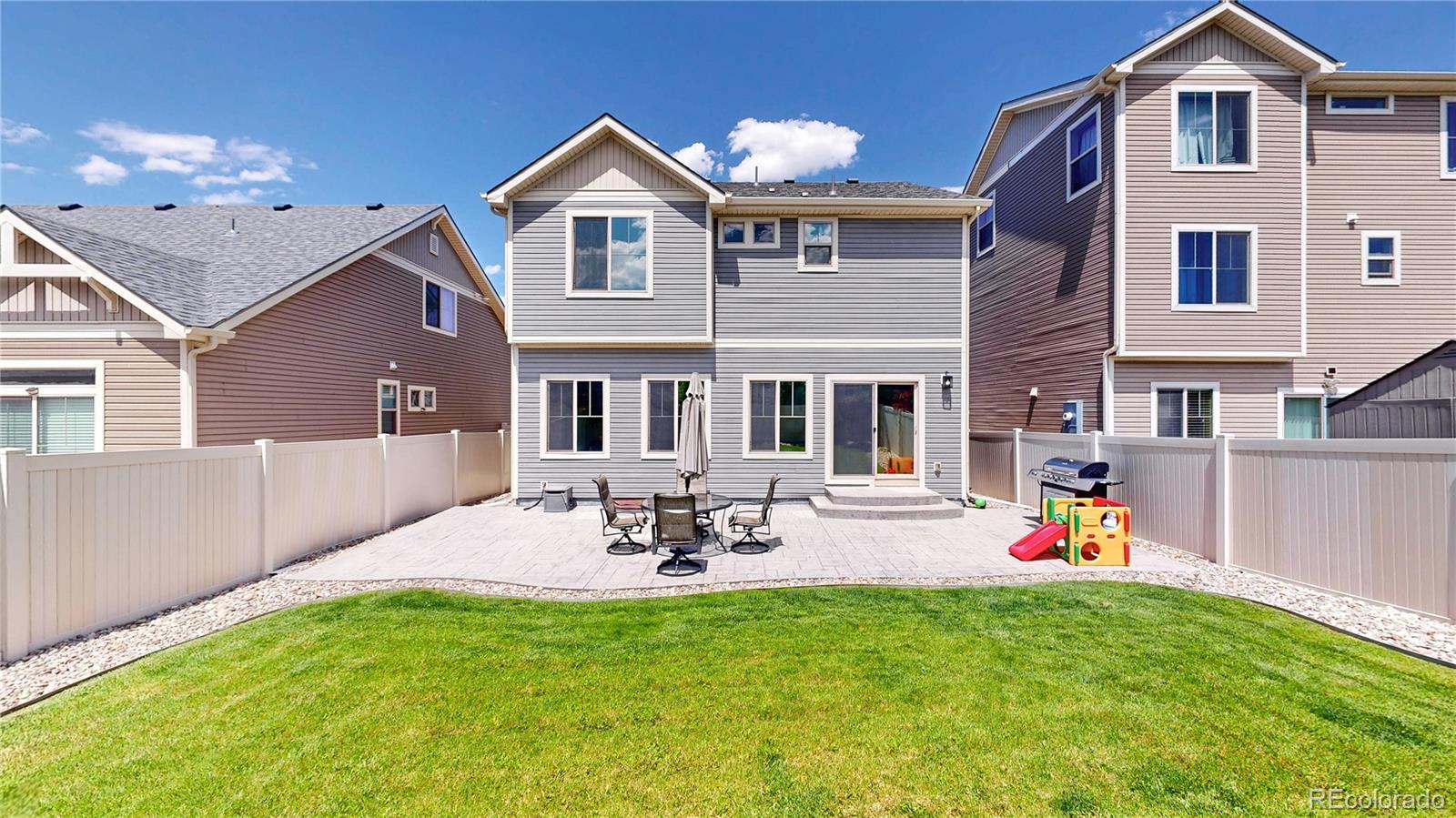 MLS Image #11 for 19000 e 55th avenue,denver, Colorado