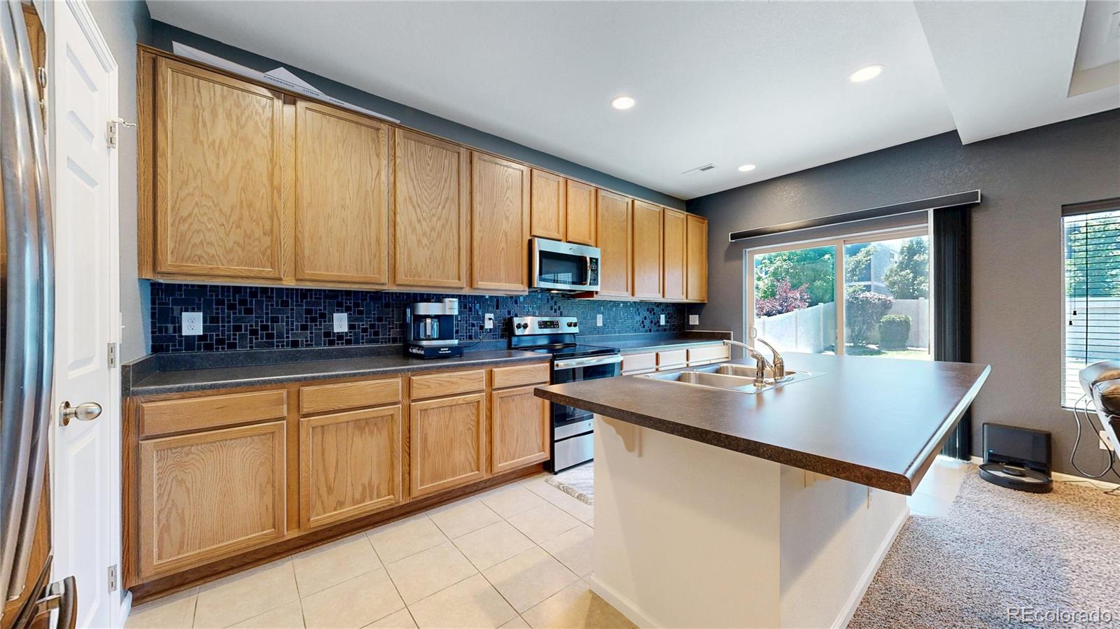 MLS Image #7 for 19000 e 55th avenue,denver, Colorado