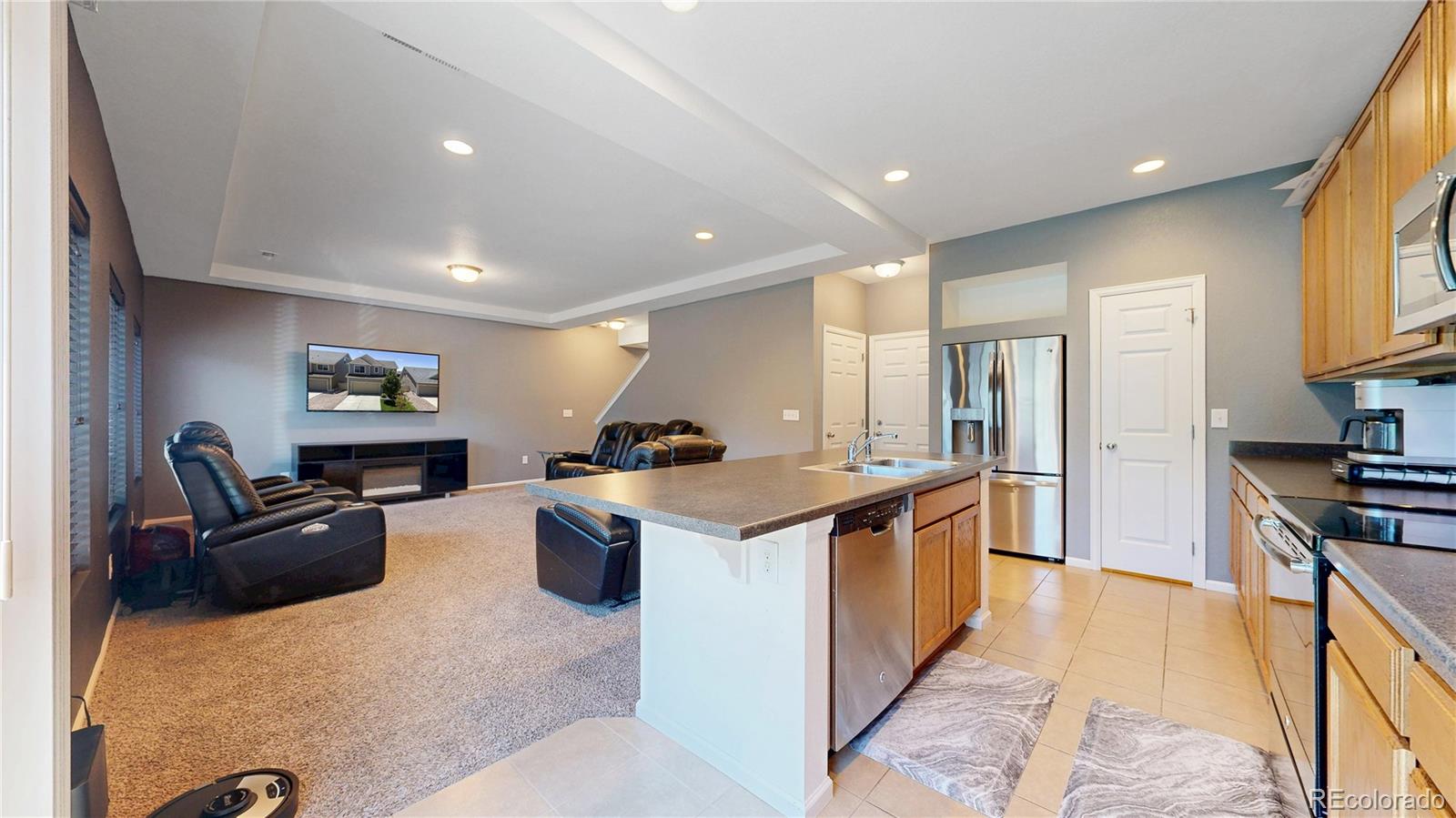 MLS Image #8 for 19000 e 55th avenue,denver, Colorado