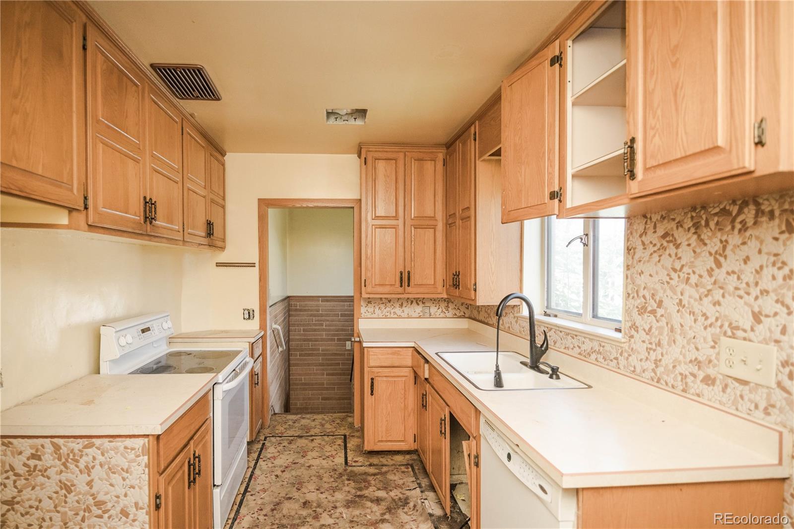 MLS Image #7 for 1195  boston street,aurora, Colorado