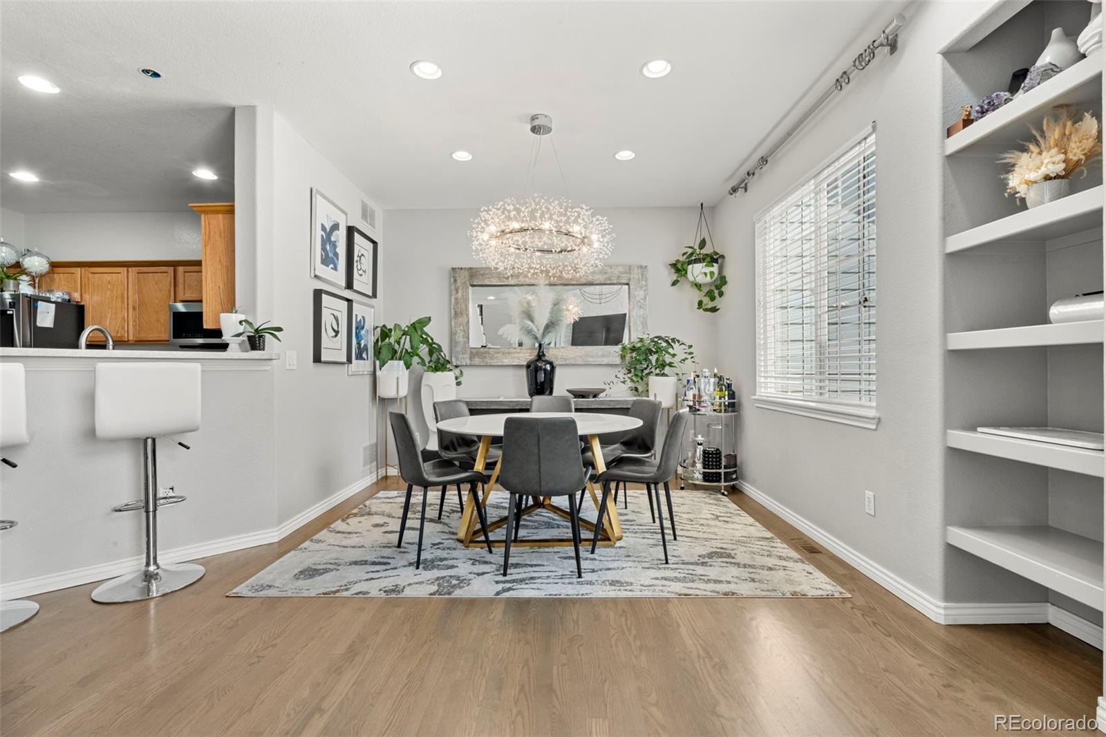 MLS Image #4 for 3026 s waco court,aurora, Colorado