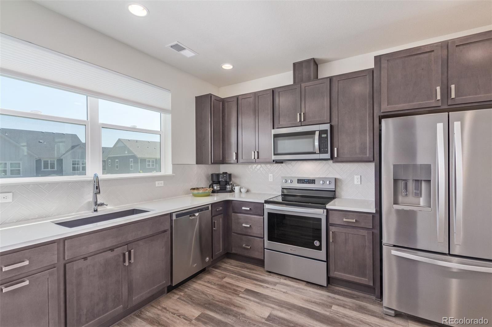 MLS Image #12 for 2080  alcott way,broomfield, Colorado