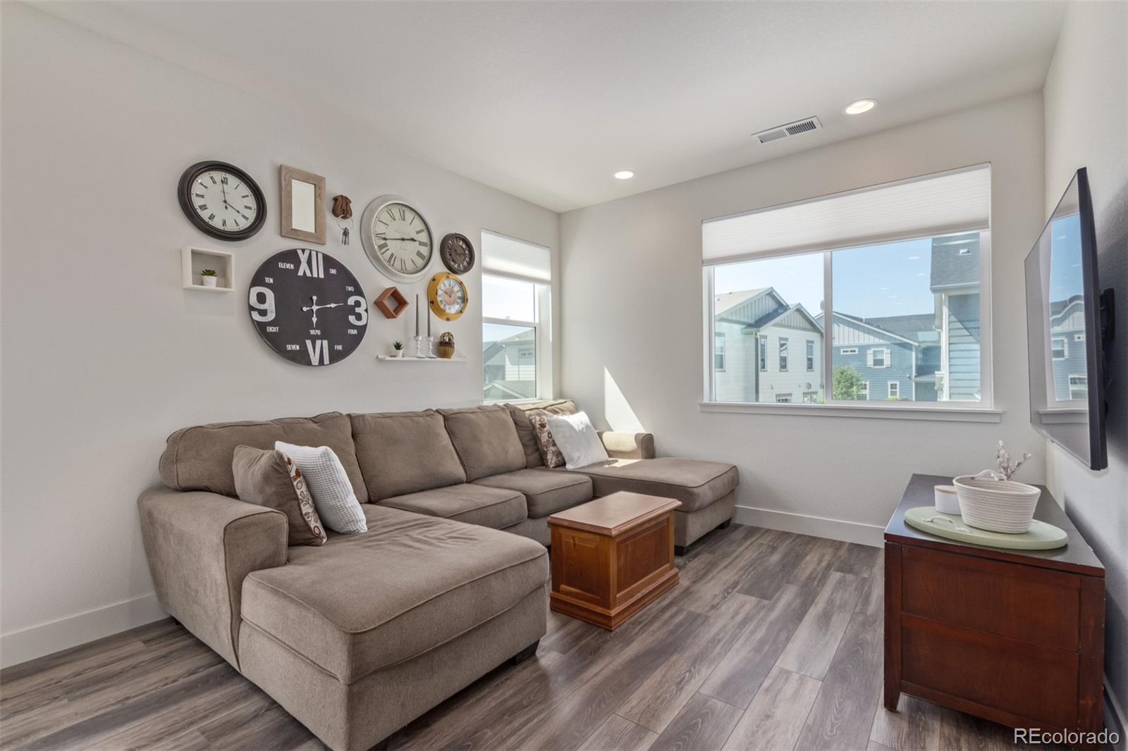 MLS Image #5 for 2080  alcott way,broomfield, Colorado