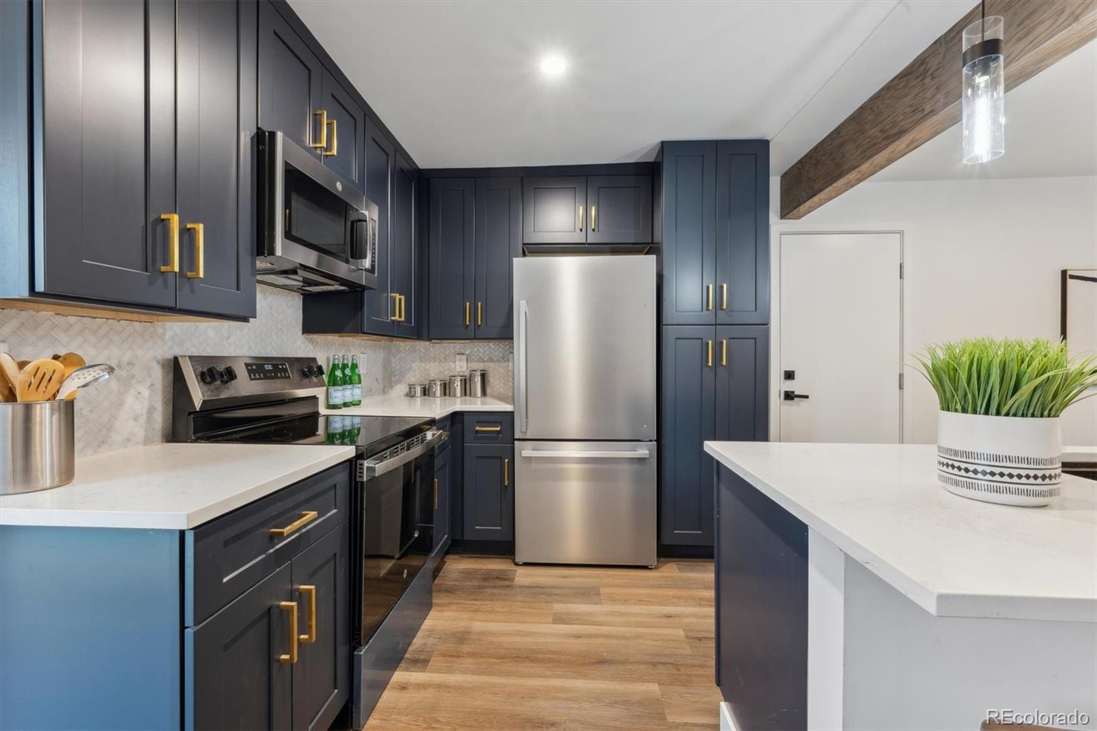 MLS Image #23 for 11842 w 14th avenue,lakewood, Colorado