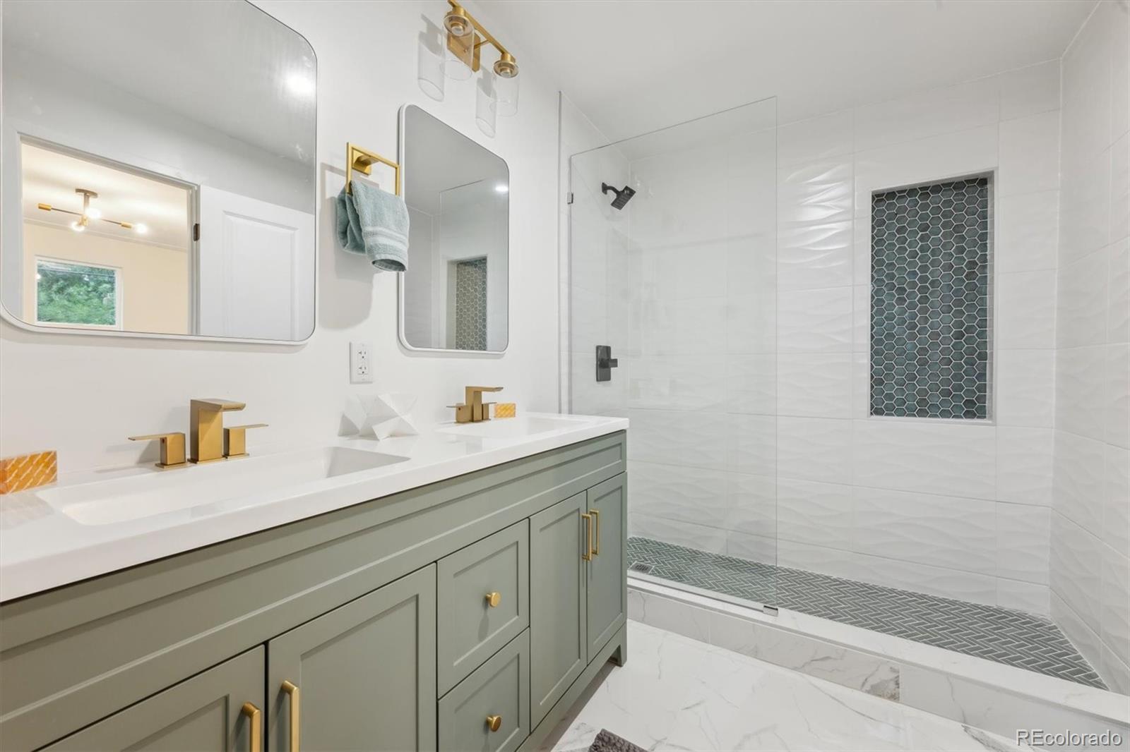 MLS Image #28 for 11842 w 14th avenue,lakewood, Colorado