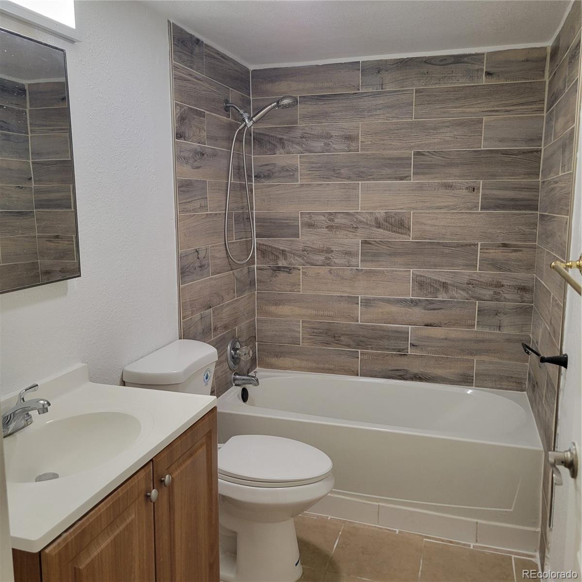 MLS Image #4 for 970 s peoria street ,aurora, Colorado