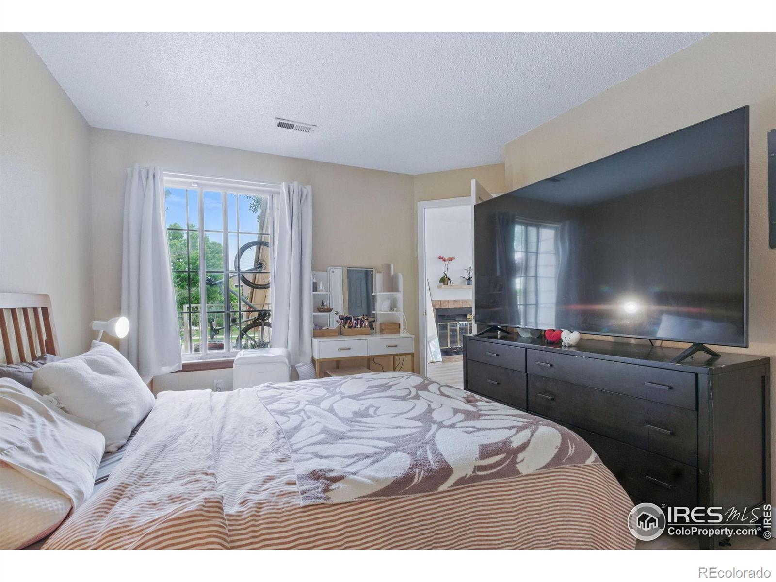 MLS Image #14 for 6076  gunbarrel avenue,boulder, Colorado