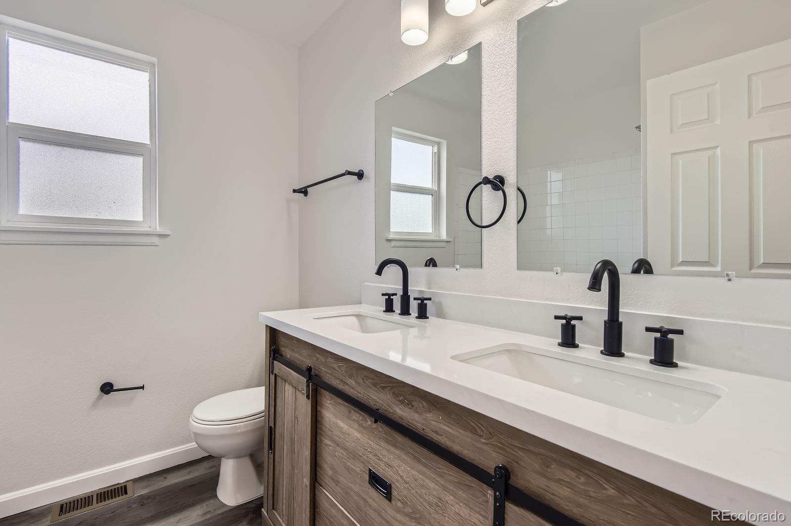 MLS Image #16 for 19033 e 22nd circle,aurora, Colorado