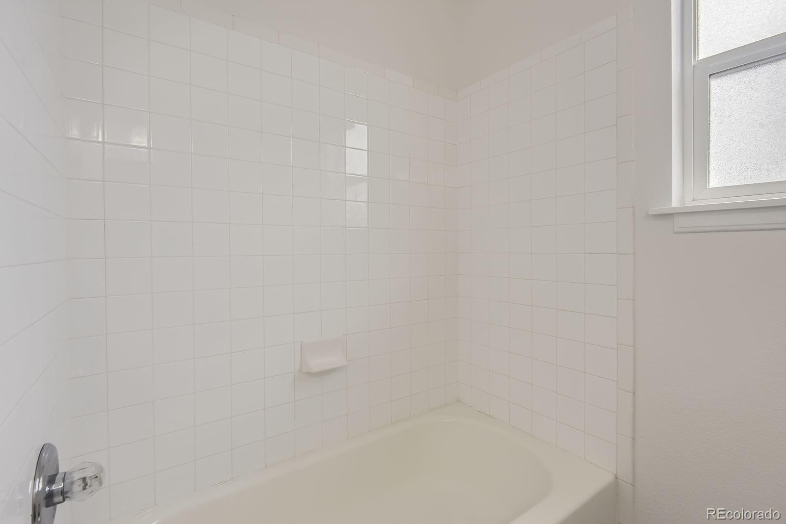 MLS Image #17 for 19033 e 22nd circle,aurora, Colorado