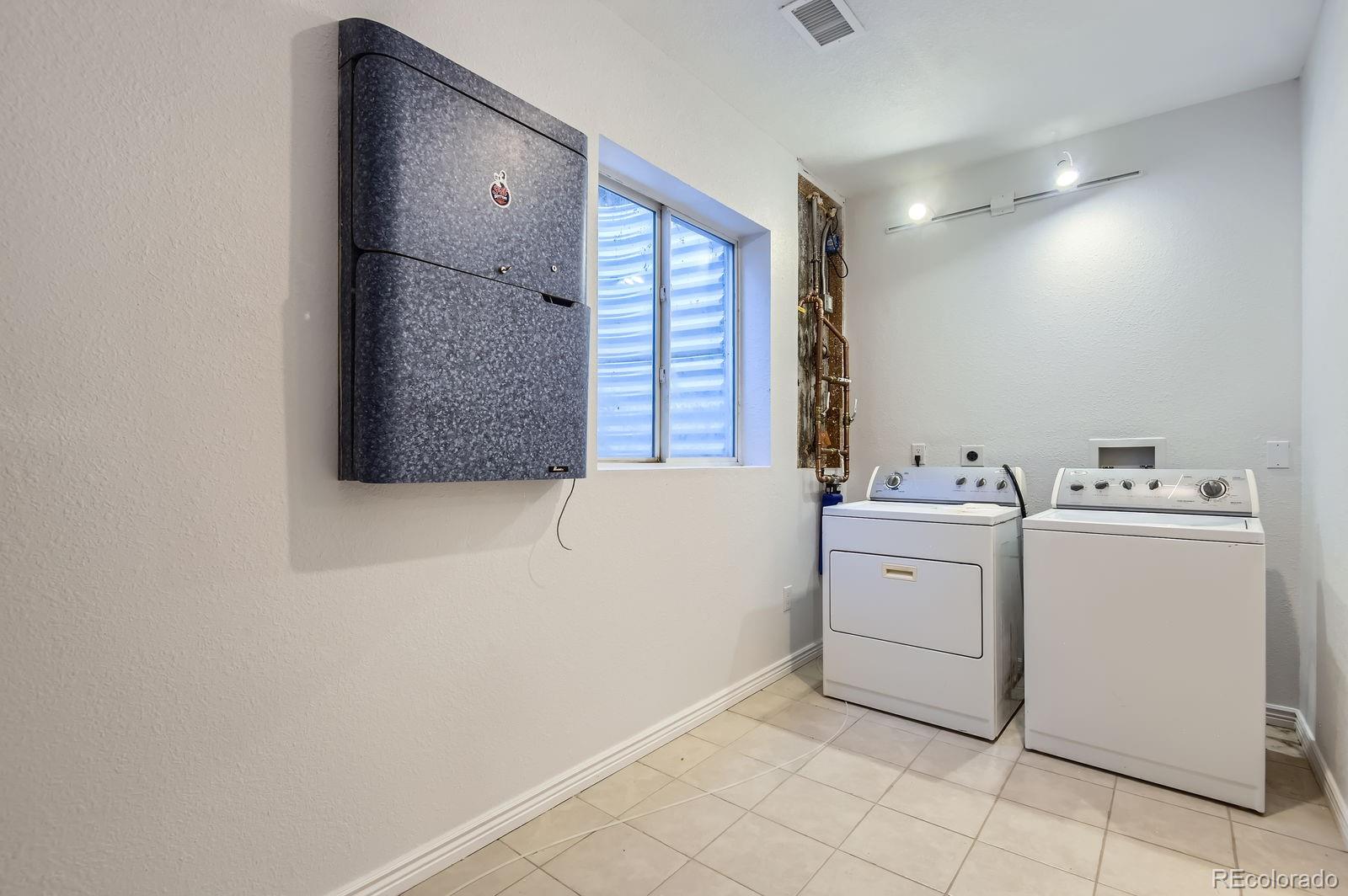 MLS Image #21 for 19033 e 22nd circle,aurora, Colorado