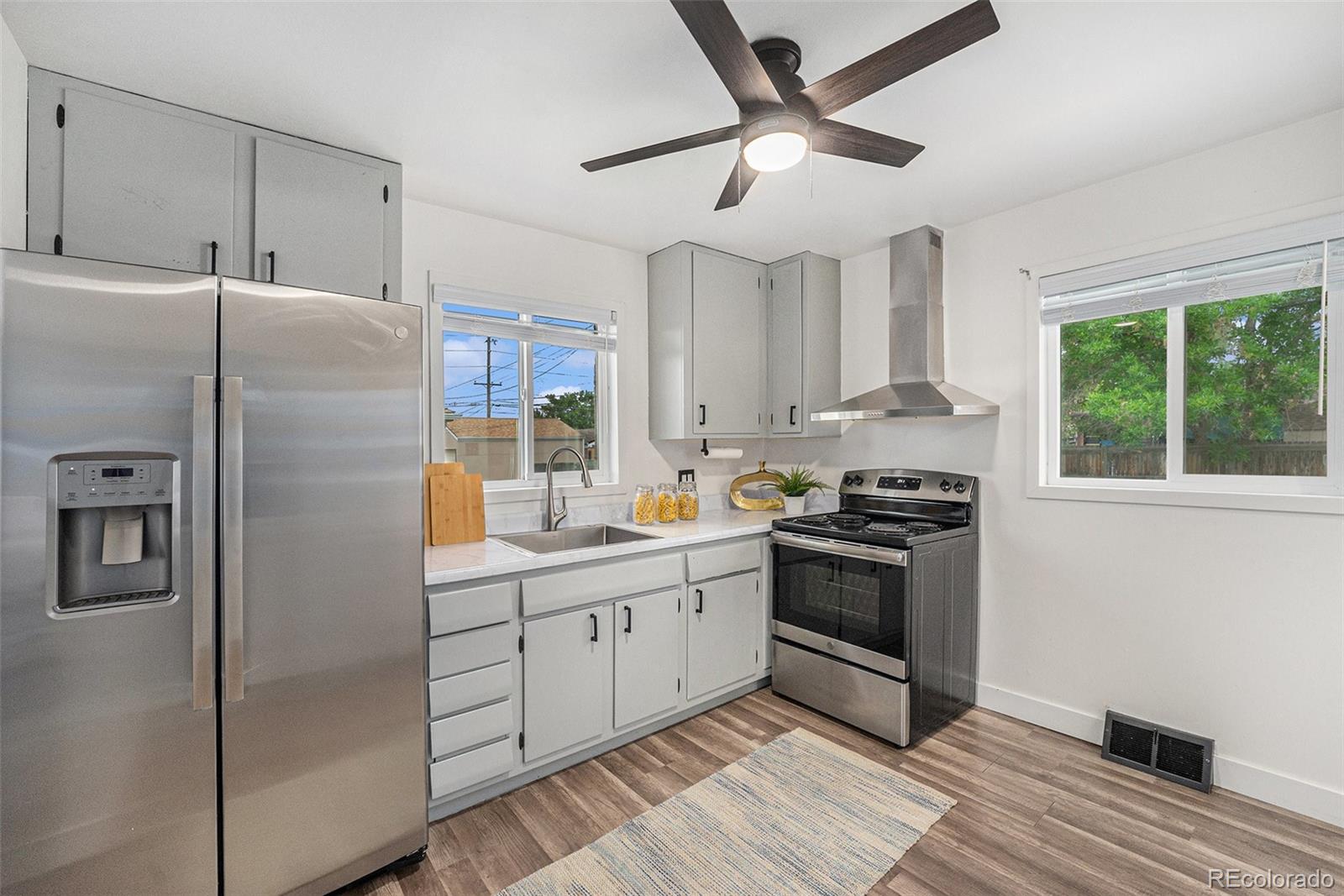 MLS Image #4 for 7625  turner drive,denver, Colorado
