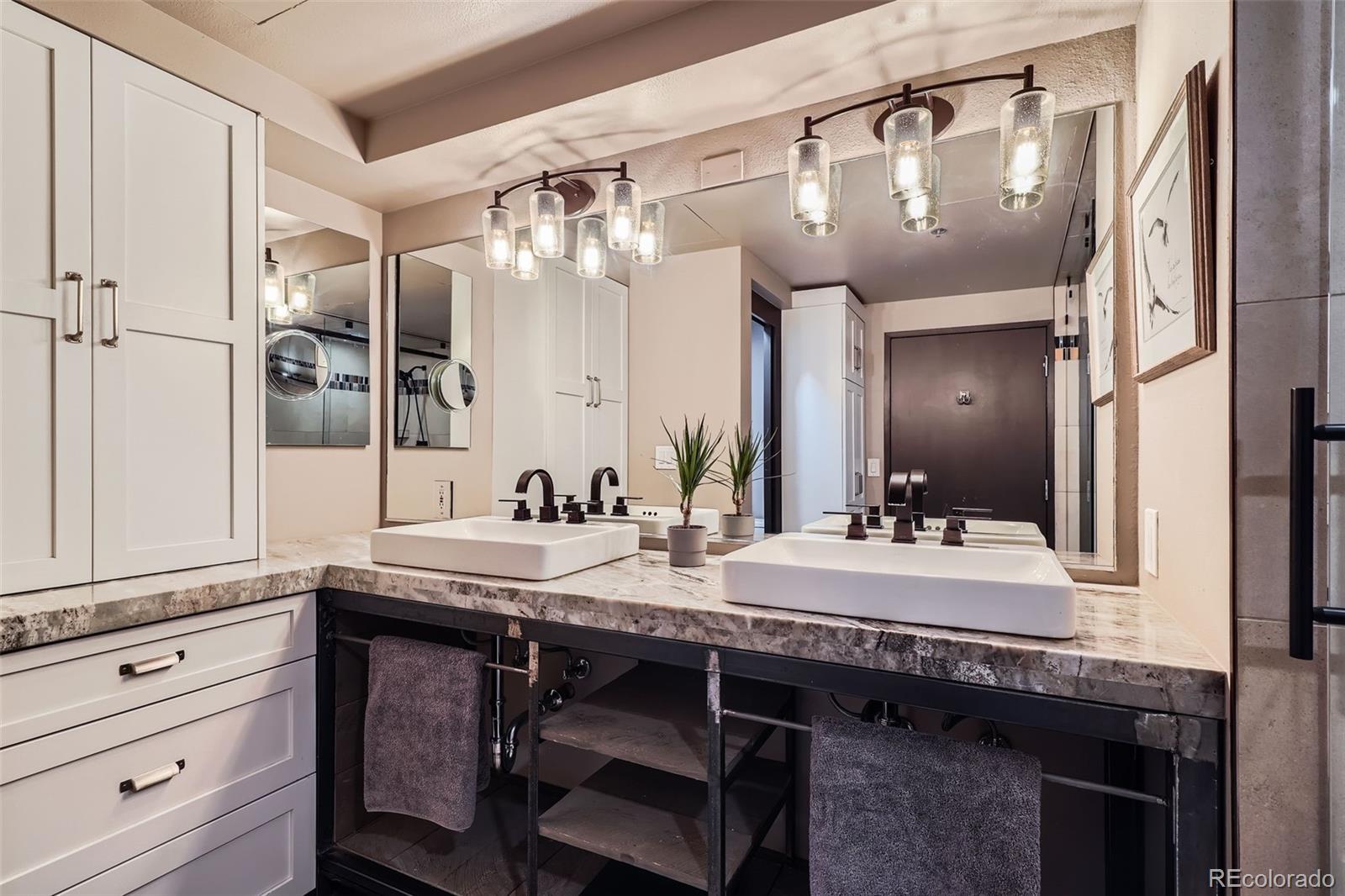 MLS Image #17 for 1401  wewatta street,denver, Colorado