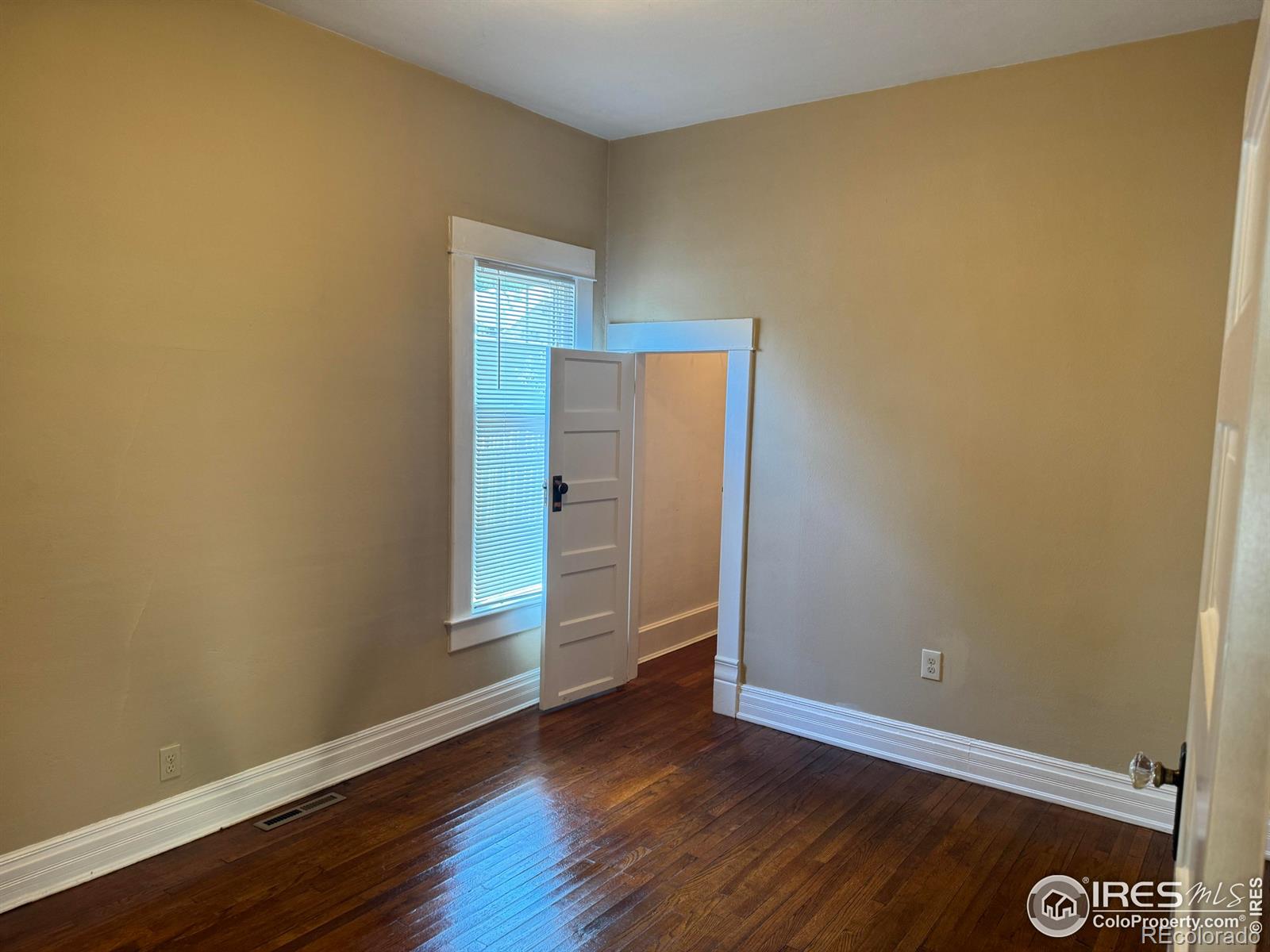 MLS Image #15 for 114  park street,sterling, Colorado