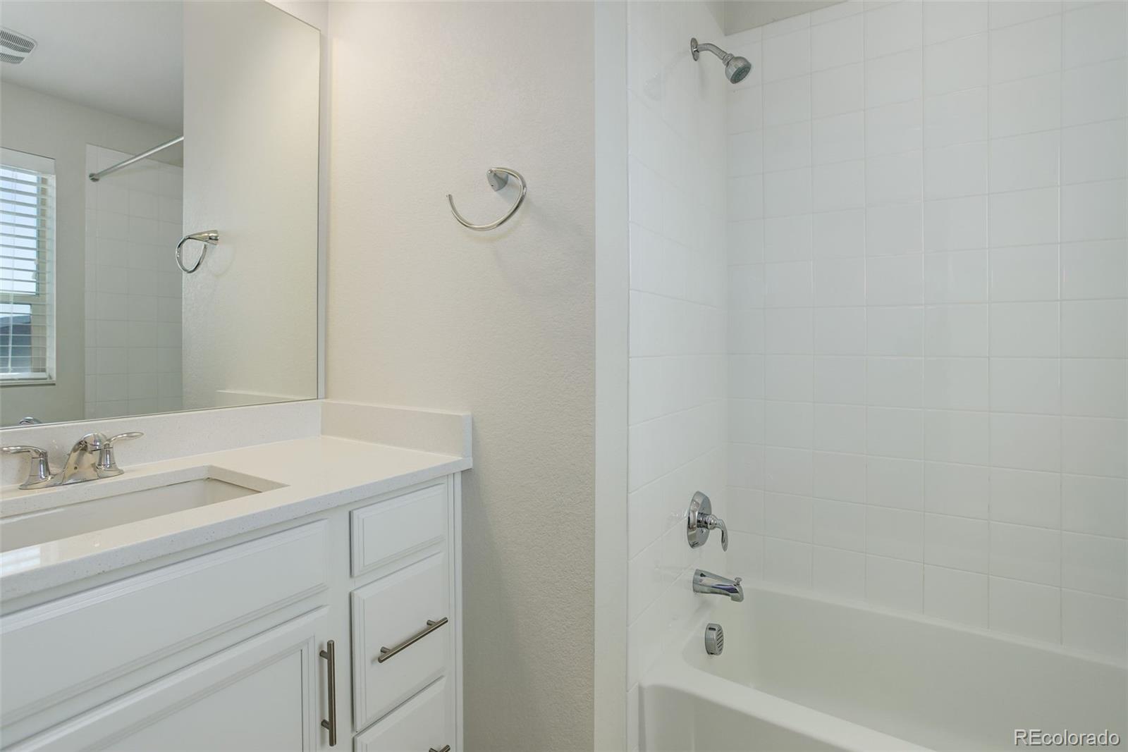 MLS Image #23 for 9180 e 52nd drive,denver, Colorado
